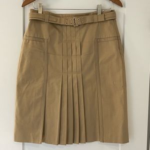 Hugo Boss pleated skirt size 8